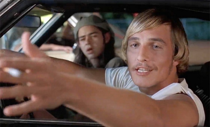 Matthew McConaughey trong phim “Dazed and Confused” ()