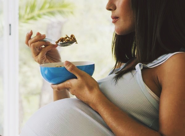 7 quy tắc dinh dưỡng quan trọng giúp bà bầu có một thai kỳ khỏe mạnh