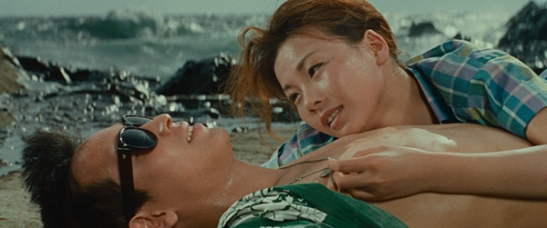Top 5 phim “gai góc” của điện ảnh Nhật,  bạn dám xem không?