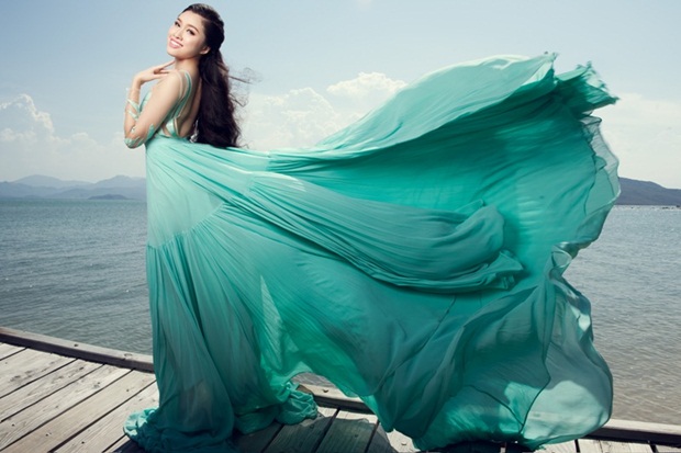 Miss Hutech 2015 ước mơ trở thành Hoa hậu Hoàn Vũ Việt Nam 2015