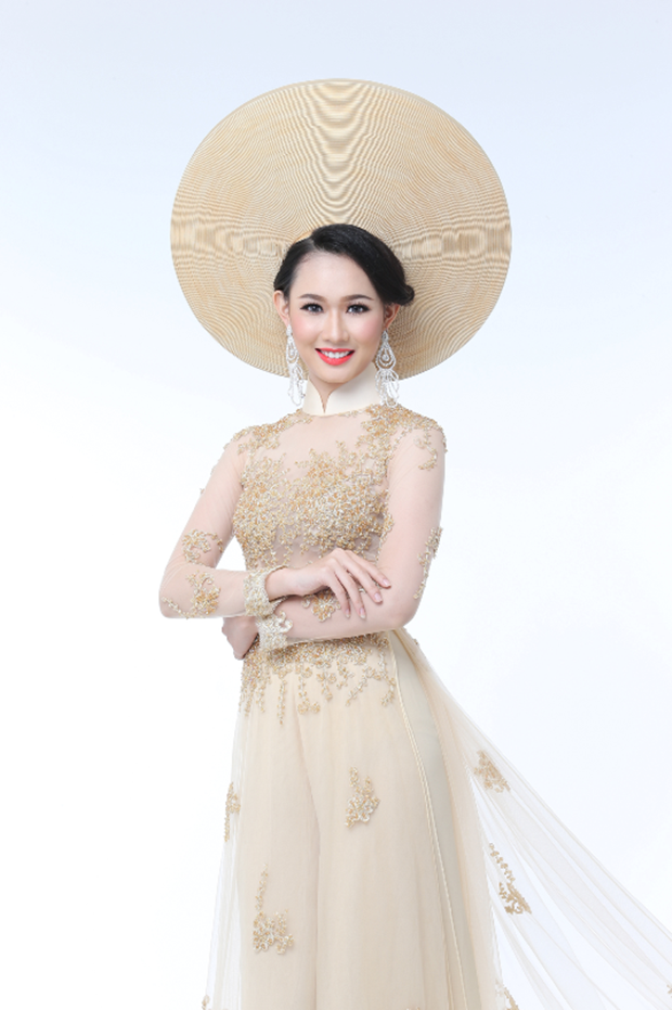 Miss Hutech 2015 ước mơ trở thành Hoa hậu Hoàn Vũ Việt Nam 2015