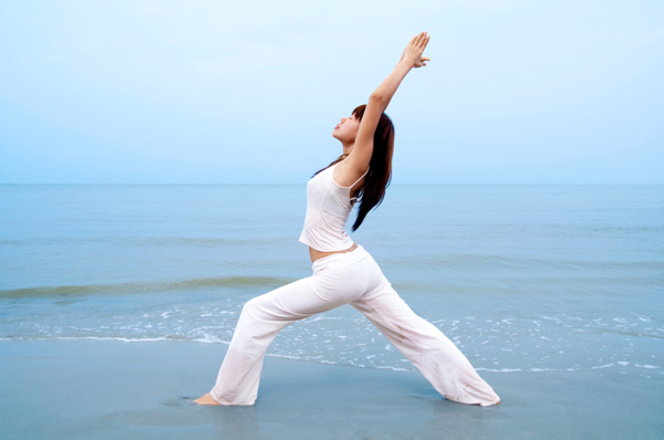 5 động tác yoga giảm cân nhanh chóng