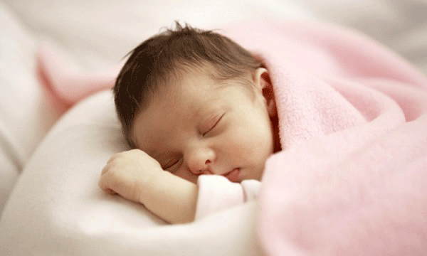 Trẻ sơ sinh ngáy có đáng lo ngại không?