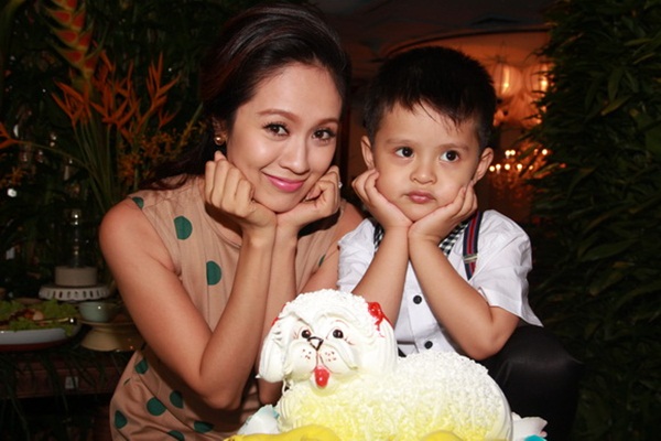 Thanh Thuý gửi “tâm thư” cho con trai 6 tuổi