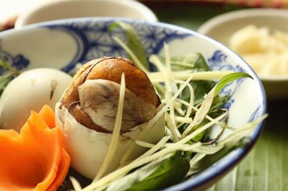 Ăn trứng vịt lộn thế nào để đảm bảo sức khỏe?