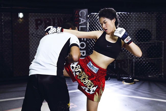 Ngọc Thanh Tâm tập boxing để tăng cường sức khoẻ