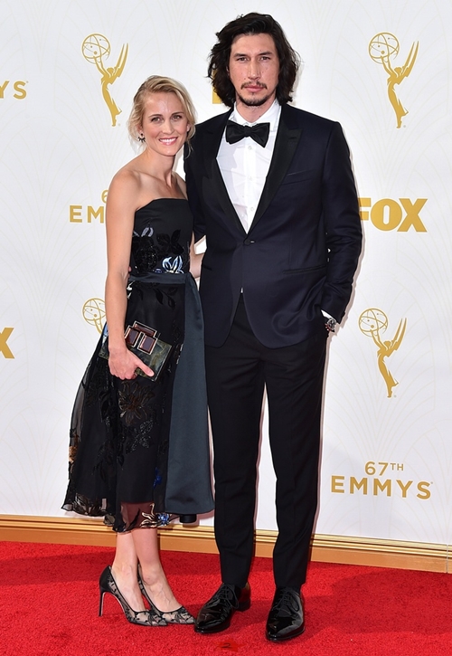 Những trang phục ấn tượng nhất trên thảm đỏ Emmy 2015
