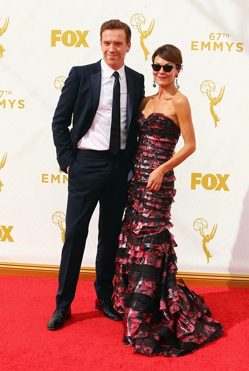 Những trang phục ấn tượng nhất trên thảm đỏ Emmy 2015