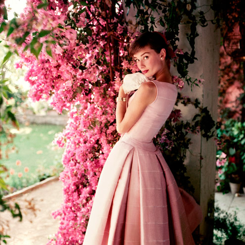 6 bức ảnh chưa từng được công bố của Audrey Hepburn