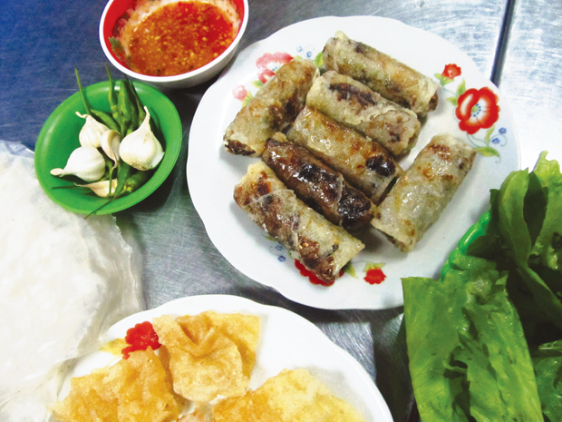5  món ăn đường phố cho buổi chiều lang thang ở Phú Yên