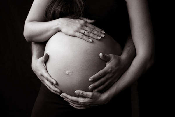 5 lý do em bé bị 'mắc kẹt' khi sinh