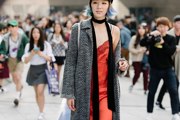 Ngưỡng mộ style 'chất lừ' trên đường phố Seoul