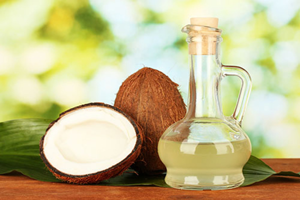 6 biện pháp chăm sóc sắc đẹp toàn diện với dầu dừa