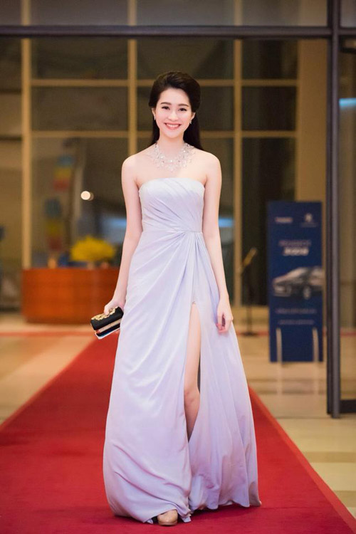 Nền nã như BST váy dạ hội của Đặng Thu Thảo