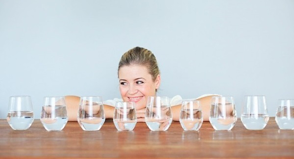 4 giải pháp bảo vệ dáng hình chỉ bằng “uống nước”