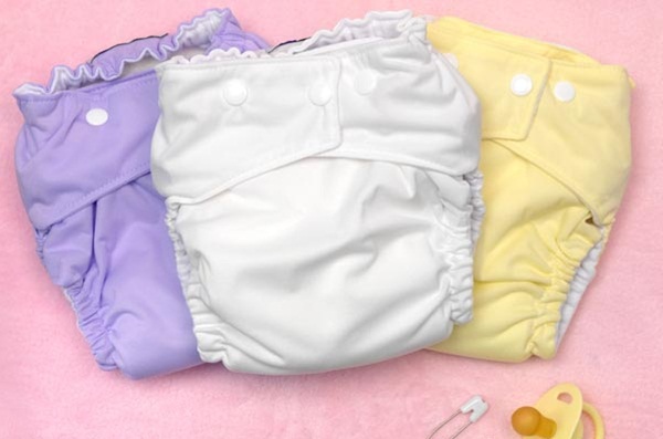 Tác hại khôn lường của việc đeo bỉm cho trẻ sơ sinh