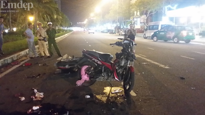 Đà Nẵng: Tai nạn kinh hoàng giữa 2 xe máy, 2 người thương vong