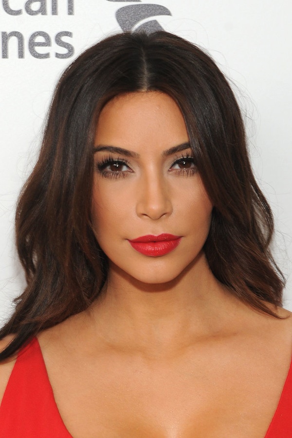 Những kiểu làm đẹp đặc trưng của Kim Kardashian