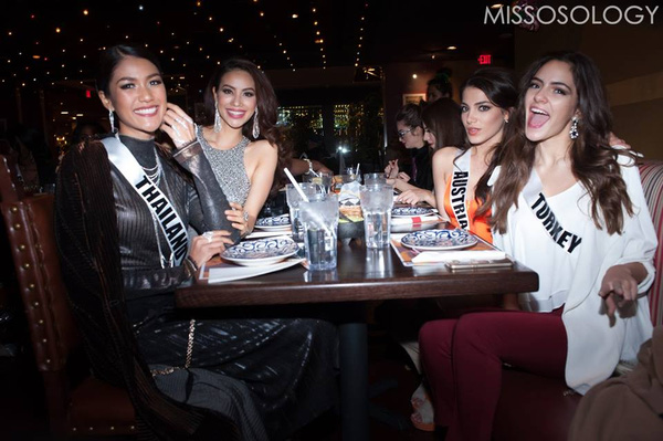 Sốc với loạt tin đồn hậu trường tại Miss Universe 2015