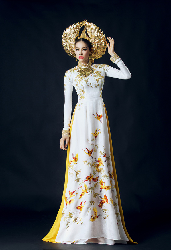 Dấu ấn Thuận Việt trong quốc phục Việt Nam tại Miss Universe