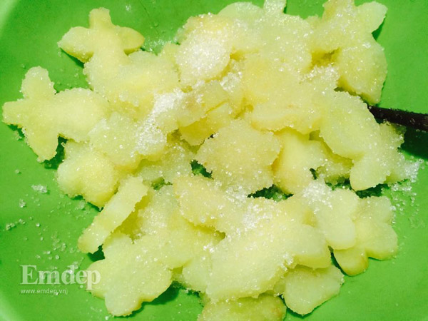 Cách làm mứt khoai tây dẻo ngon đón Tết