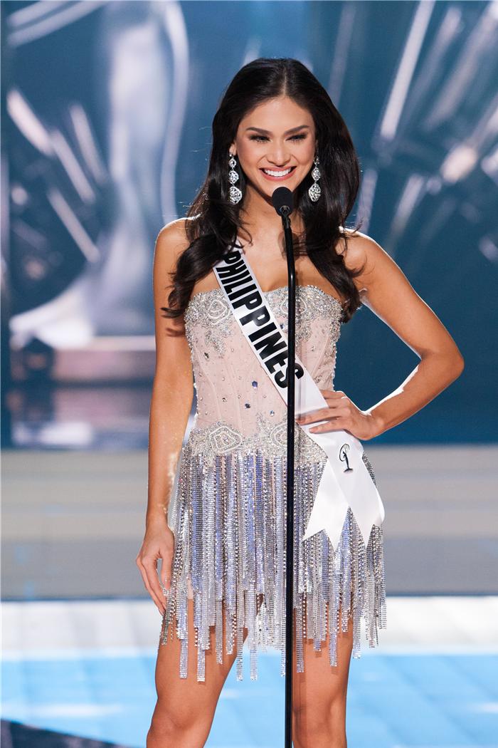 Lộ bằng chứng uẩn khúc nghi tráo vương miện Miss Universe 2015
