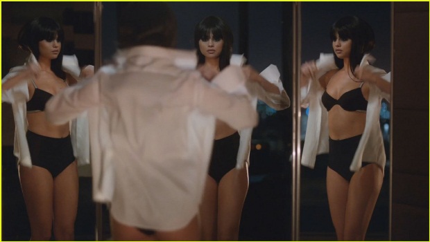 HOT: Selena Gomez “đắm đuối” khóa môi trai đẹp trong MV mới