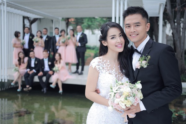 Những đám cưới hỏi gây chú ý của sao Việt trong năm 2015