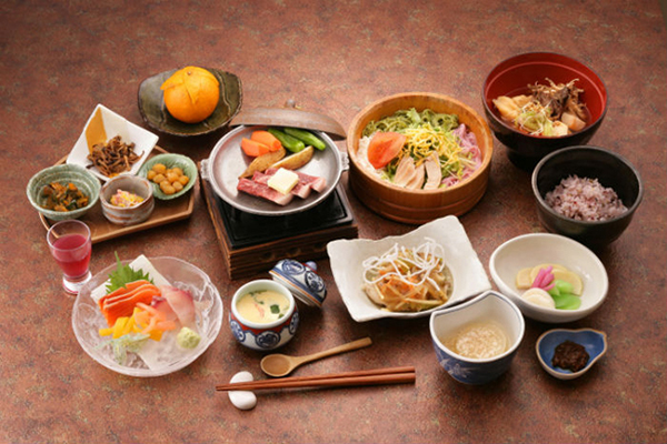 Mẹo  giảm cân ngay trong bữa ăn của người Nhật