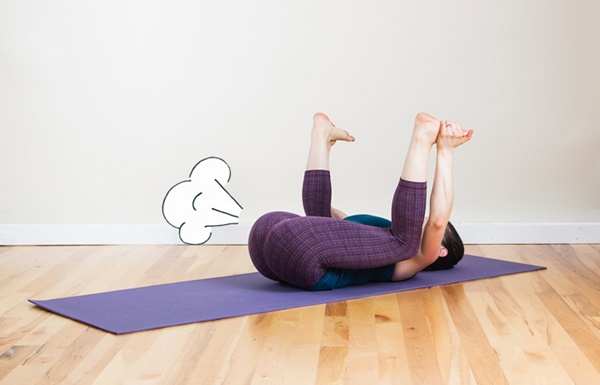 Đi học Yoga: Những điều được và không được làm trong lớp!