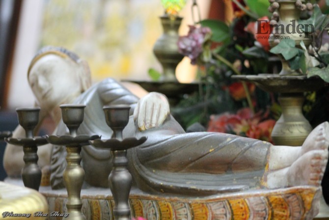 Khoảng lặng yên bình nơi chùa Gangaramaya, Srilanka