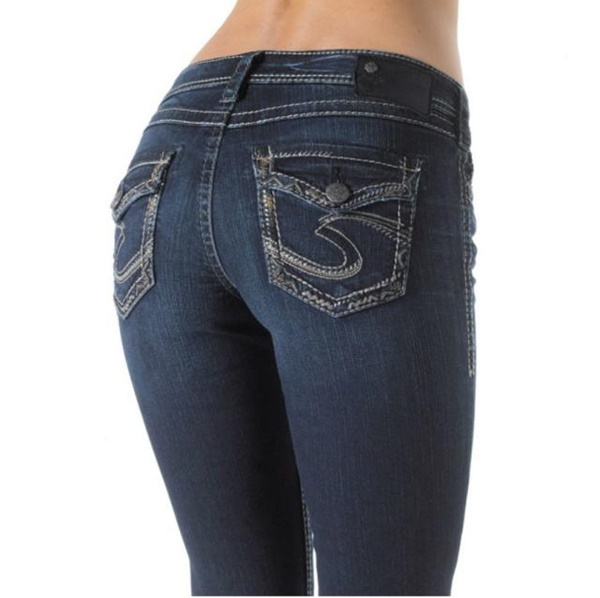 Bí quyết chọn quần jeans cực chuẩn cho các nàng