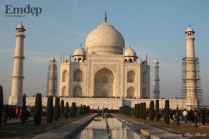 Taj Mahal biểu tượng của tình yêu vĩnh cửu 