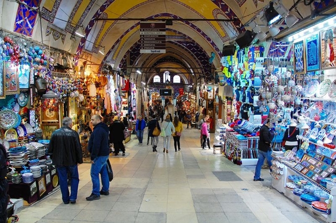 Đến với khu chợ màu sắc Grand Bazaar của thủ đô Thổ Nhĩ Kỳ