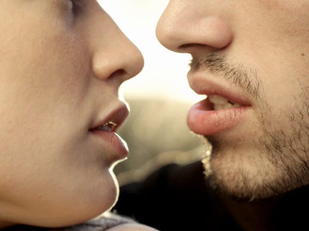 Cảnh báo quan hệ tình dục bằng đường miệng gia tăng nguy cơ ung thư 