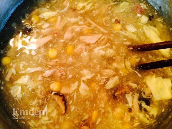 Tận dụng thịt gà ngày Tết nấu súp ăn sáng siêu ngon