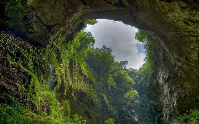 Lạc bước trong hang động lớn nhất thế giới - hang Sơn Đoòng