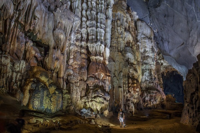 Lạc vào hang động lớn nhất thế giới- hang Sơn Đoòng