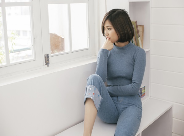 Suni Hạ Linh 'lăng-xê' phong cách knit-wear qua bộ ảnh mới
