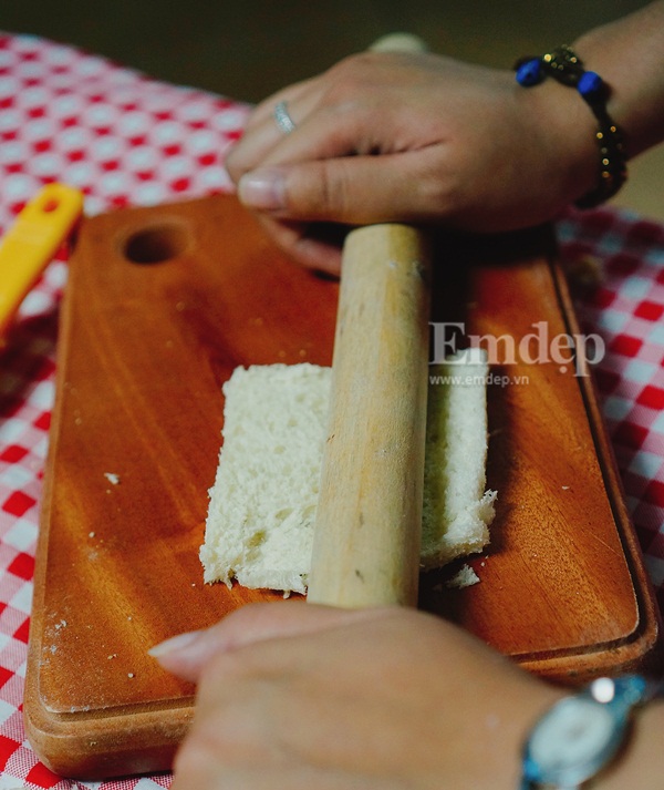 Cách làm bánh mỳ kẹp kem chiên 