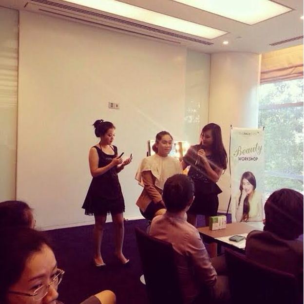 Câu chuyện khởi nghiệp "đáng gờm" từ cô giáo đào tạo mỹ phẩm Kim Anh