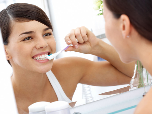 Đánh răng sai cách dẫn đến hậu quả khôn lường