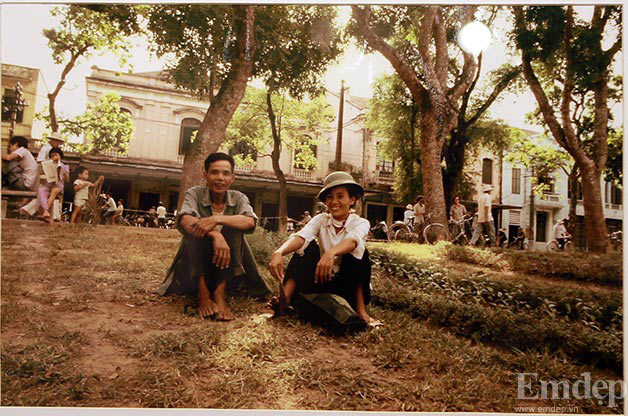 Ảnh: Việt Nam những năm 1980 qua cách nhìn của nhà báo người Pháp