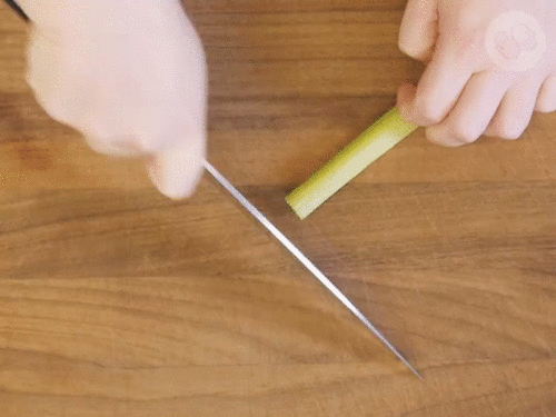 5 mẹo dùng dao “chuẩn” của các đầu bếp