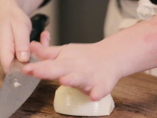 5 mẹo dùng dao “chuẩn” của các đầu bếp