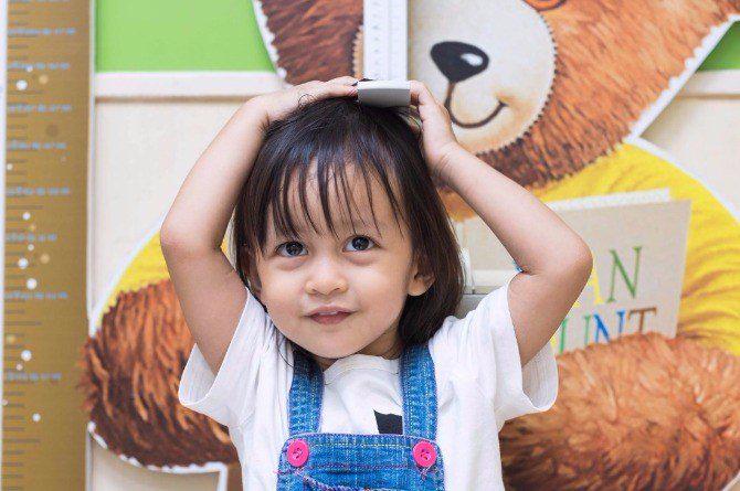 10 giai đoạn trẻ thường bộc lộ khả năng thông minh, cha mẹ không được quên