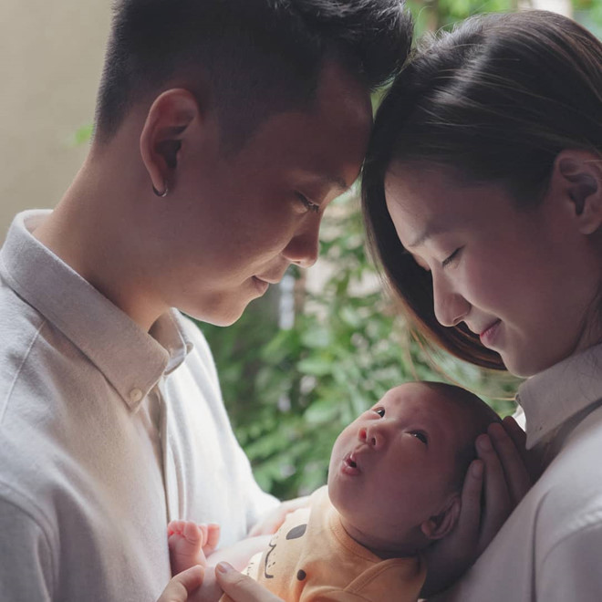 Chào đời năm 2018, những cậu ấm cô chiêu con nhà hotgirl - hotboy Việt gây sốt vì nhìn bé nào cũng đáng yêu