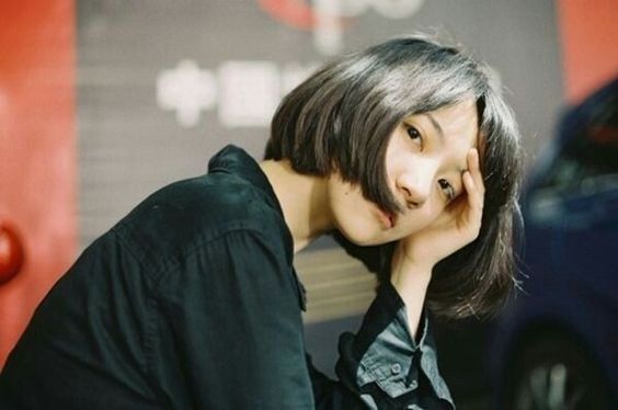 Con gái à, làm sao để cuộc sống "đầy muối" giữa dòng đời "nhạt toẹt"?
