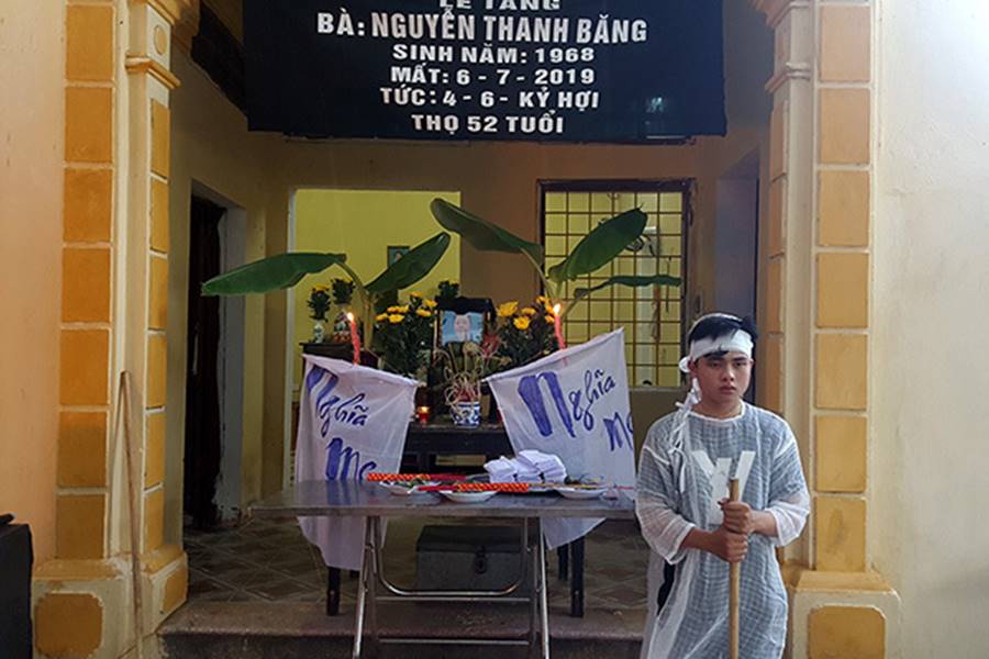 Tháng đau buồn của gia đình nữ lao công Hà Nội bị ô tô đâm tử vong