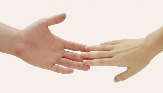 Chỉ cần nhìn ngón tay út biết ngay vận mệnh hôn nhân của bạn, sướng hay khổ đều nằm ở đây